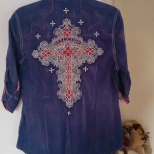 Affliction  3/4 sleeve button down. Large